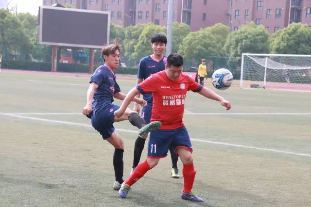 灰熊逆转步行者6连胜 尼克斯大胜送鹈鹕8连败